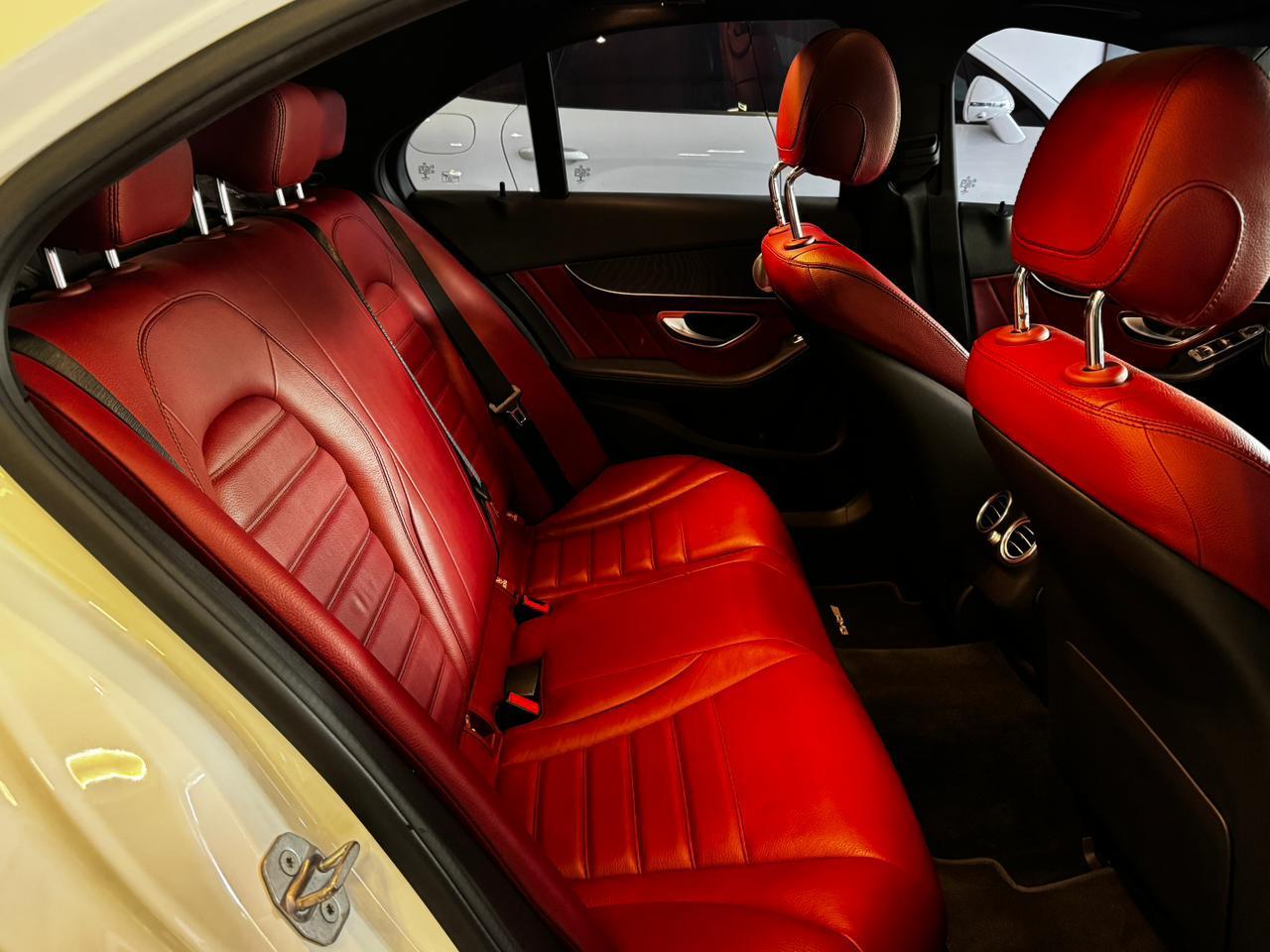MERCEDES-BENZ C300 2020 - foto 11