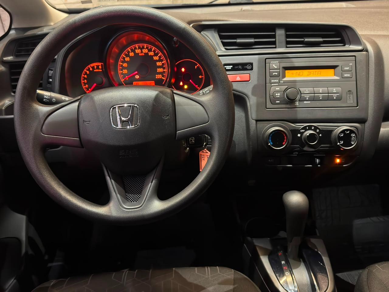 HONDA FIT LX CVT 2015 - foto 10