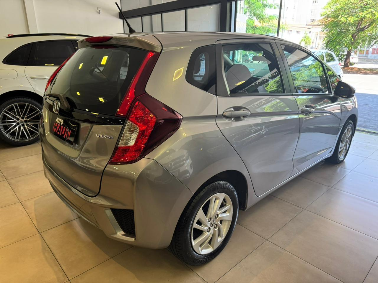 HONDA FIT LX CVT 2015 - foto 2