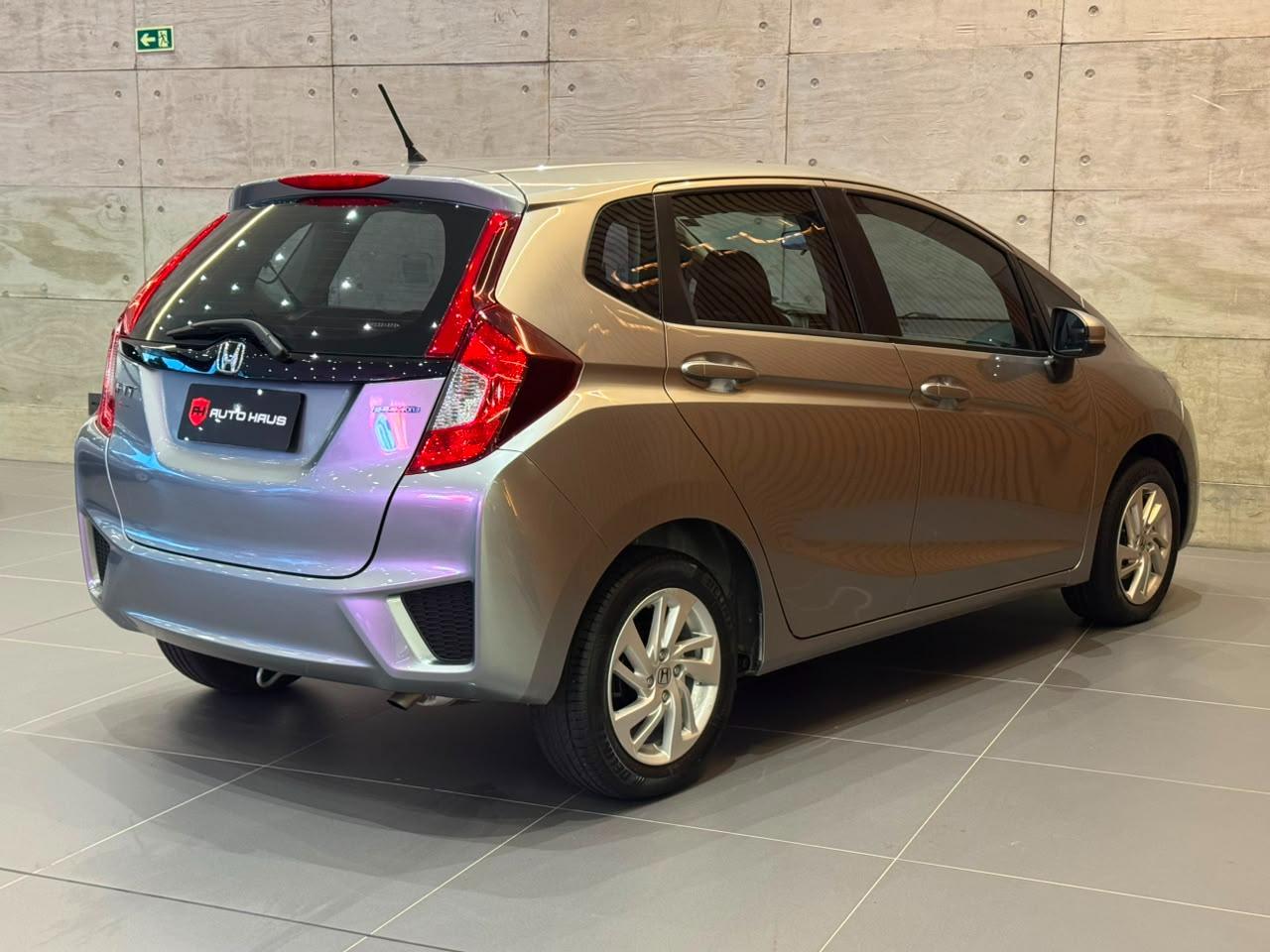 HONDA FIT LX CVT 2015 - foto 5