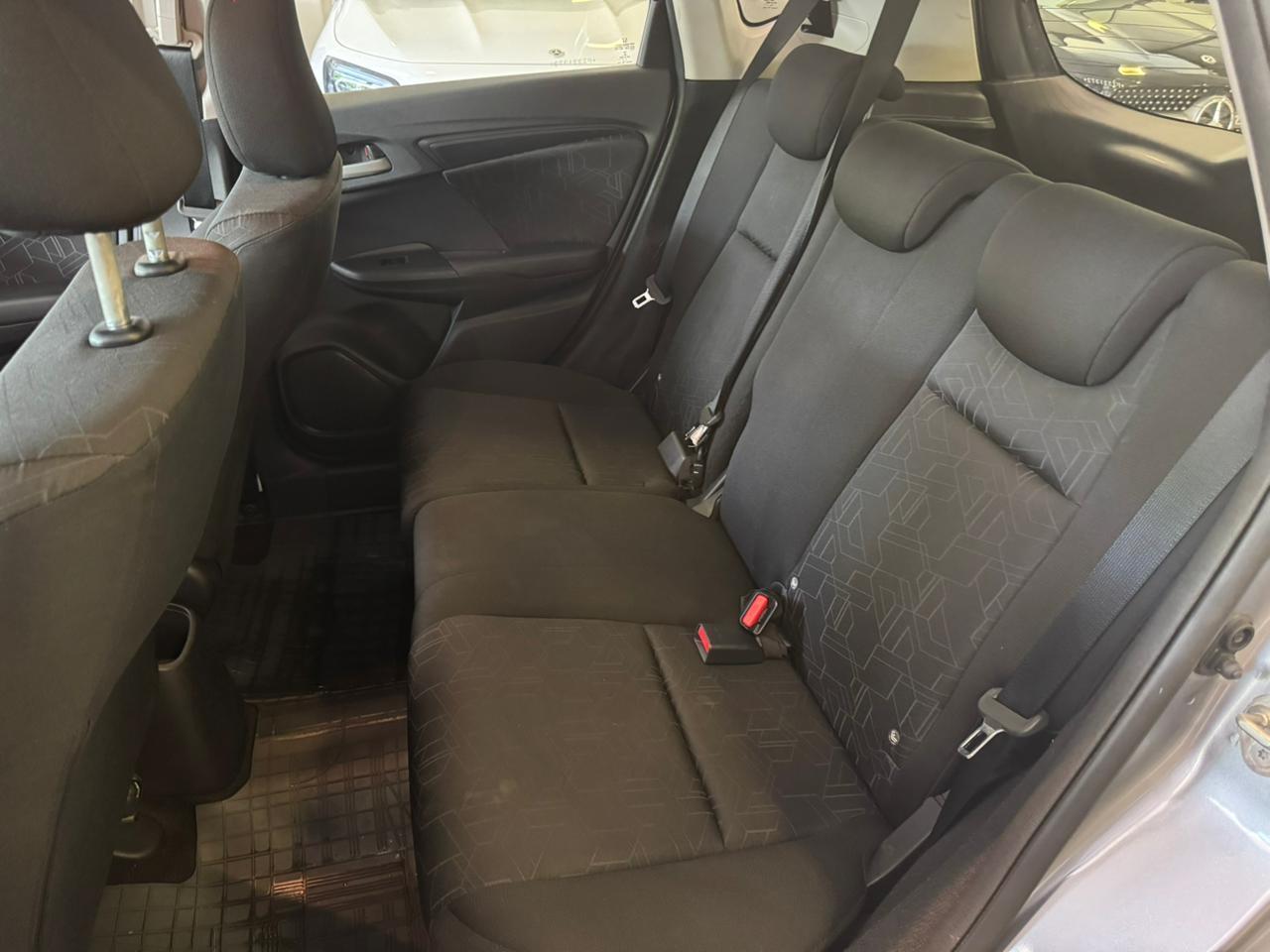 HONDA FIT LX CVT 2015 - foto 12