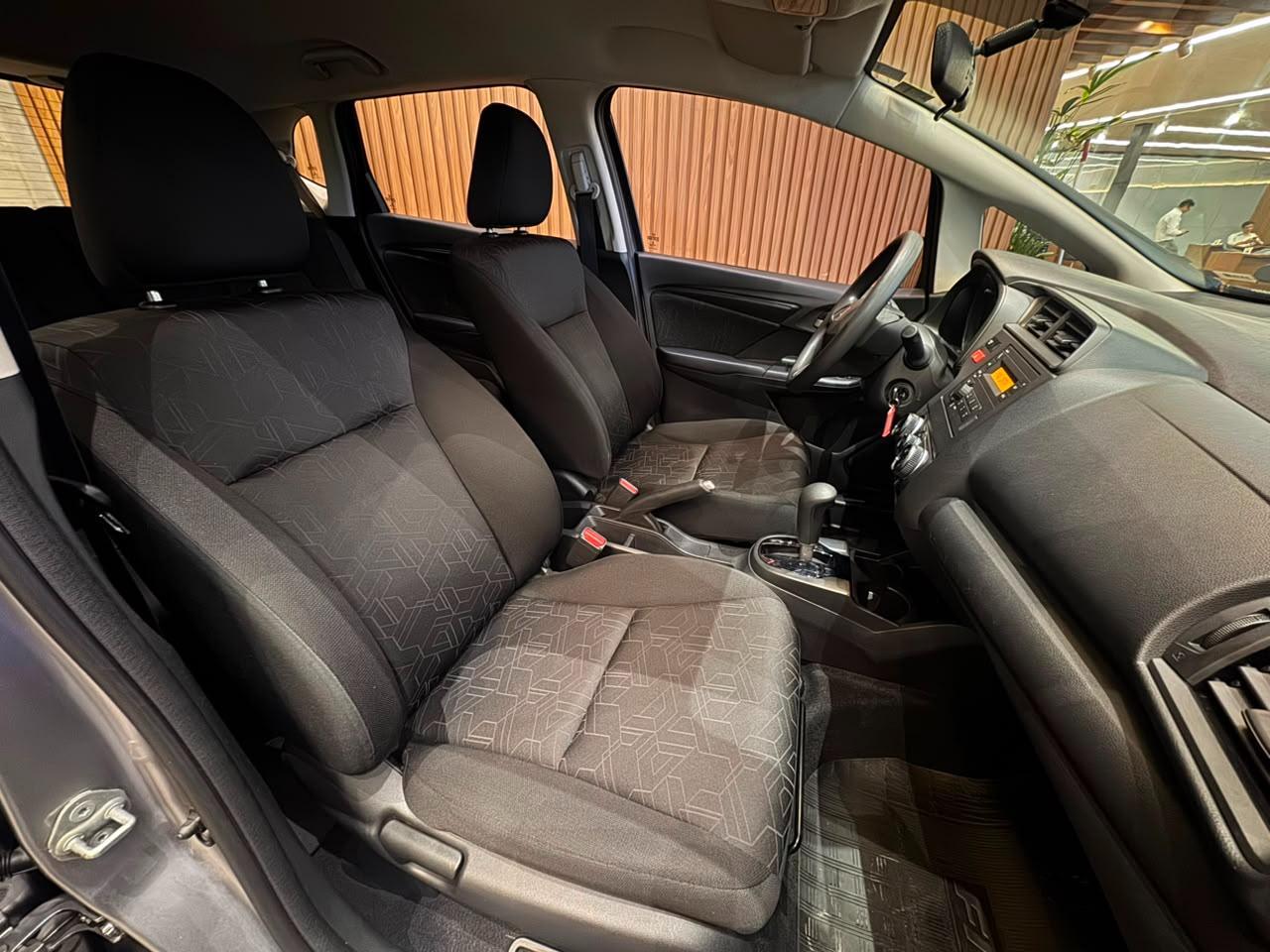 HONDA FIT LX CVT 2015 - foto 11