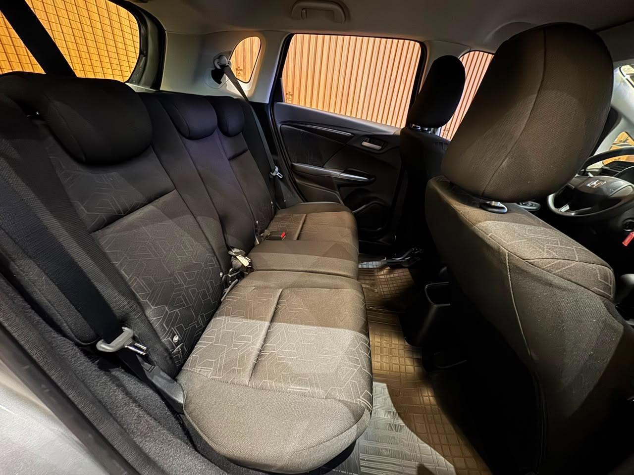HONDA FIT LX CVT 2015 - foto 14