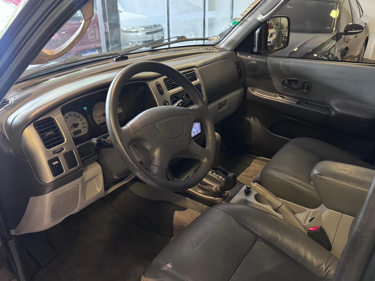 MITSUBISHI PAJERO SPORT HPE 2008 - foto 8