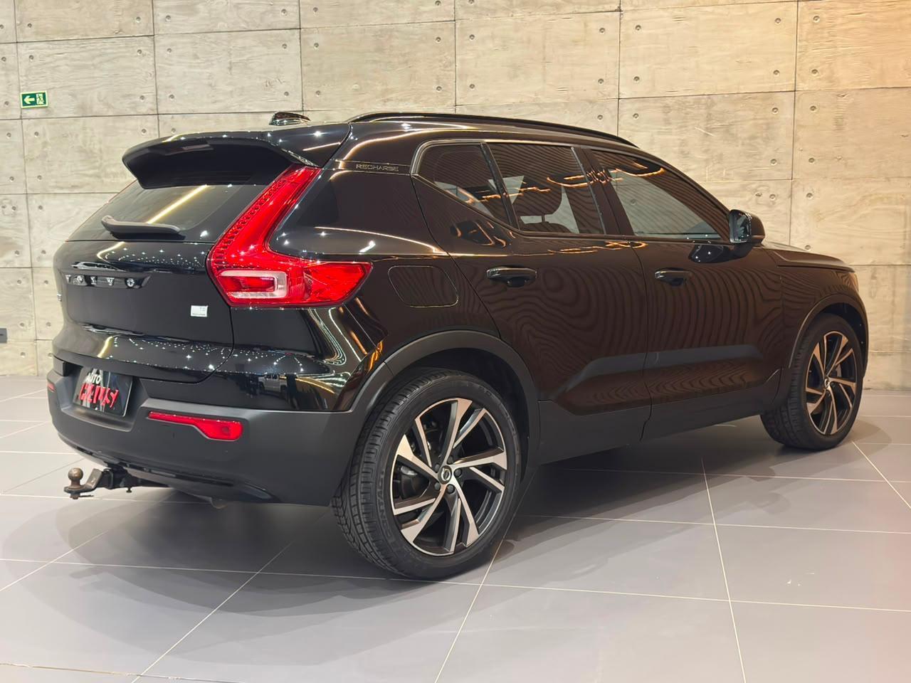 VOLVO XC40 T5H RDESIGN 2021 - foto 5