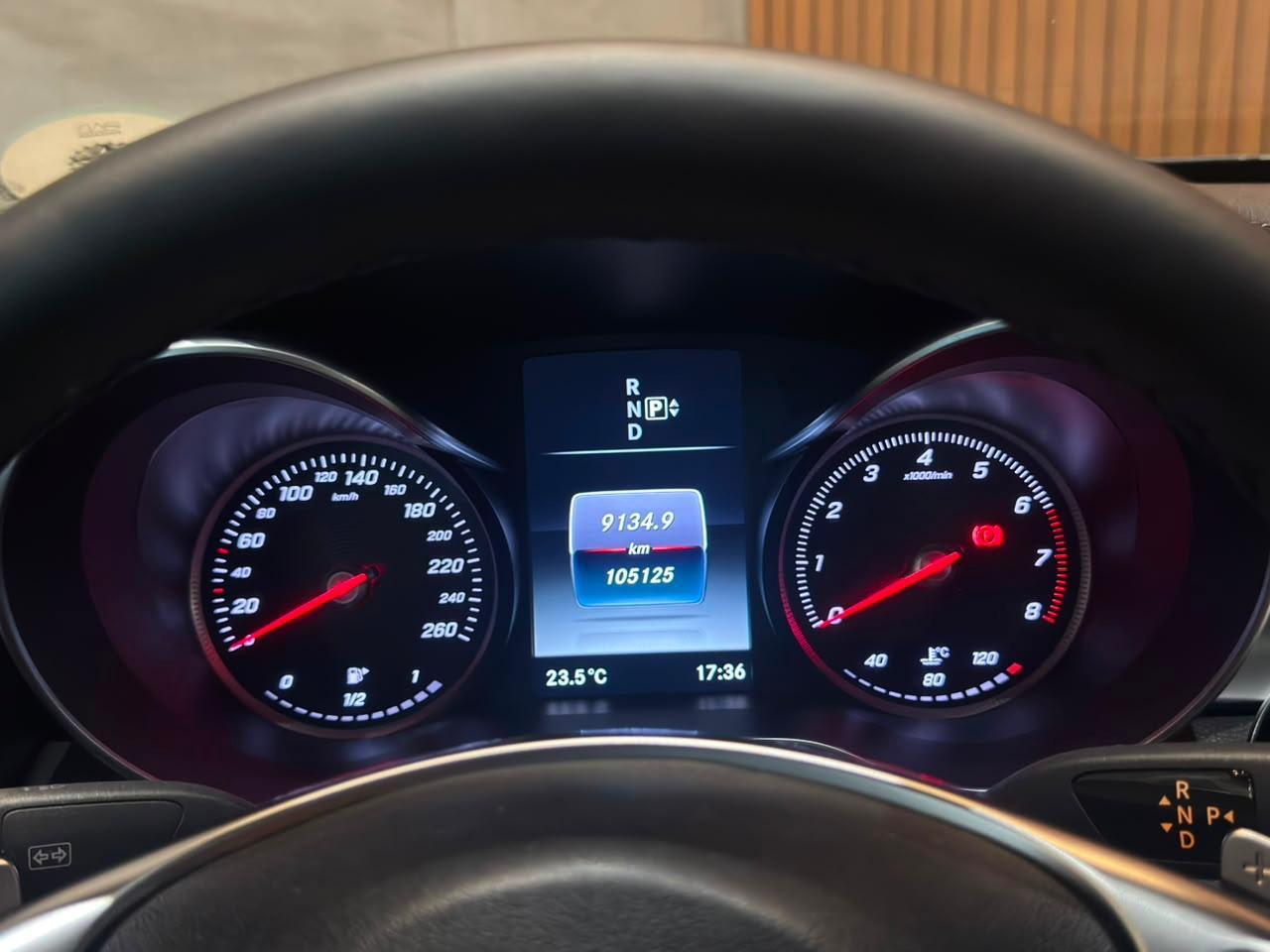 MERCEDES-BENZ C250 2015 - foto 9