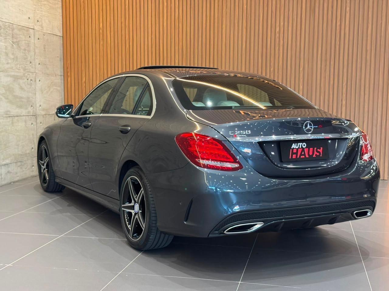 MERCEDES-BENZ C250 2015 - foto 6