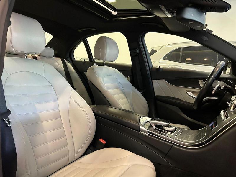 MERCEDES-BENZ C250 2015 - foto 14