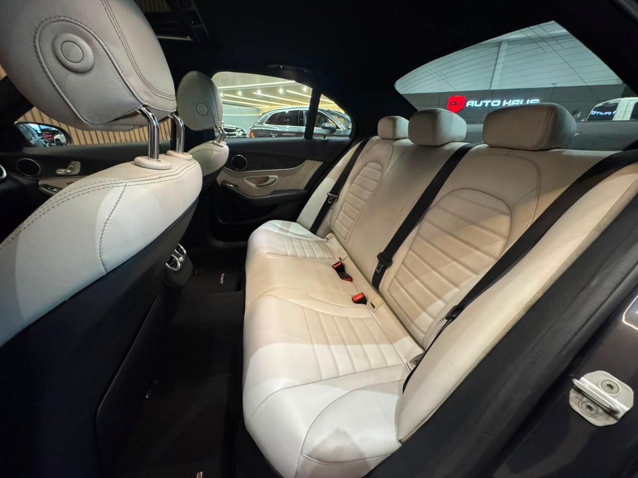 MERCEDES-BENZ C250 2015 - foto 12
