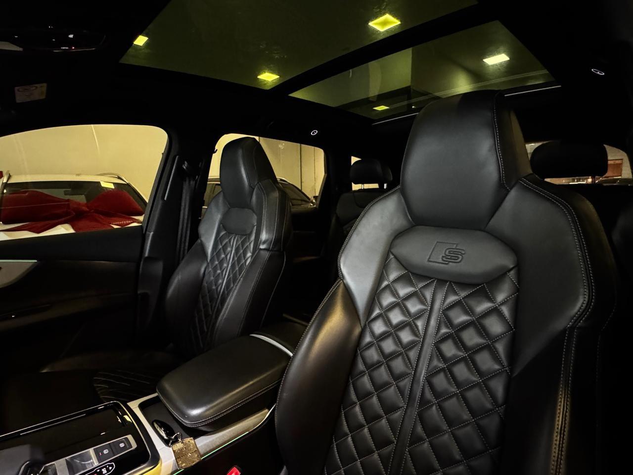 AUDI Q7 PERF.BLACK HIBRIDO 2022 - foto 18