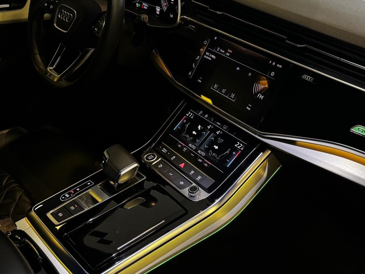 AUDI Q7 PERF.BLACK HIBRIDO 2022 - foto 14