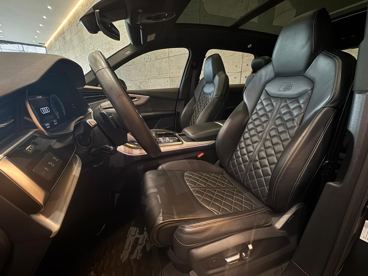AUDI Q7 PERF.BLACK HIBRIDO 2022 - foto 12