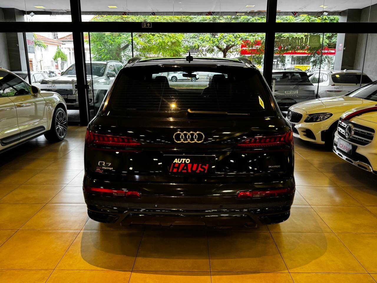AUDI Q7 PERF.BLACK HIBRIDO 2022 - foto 6