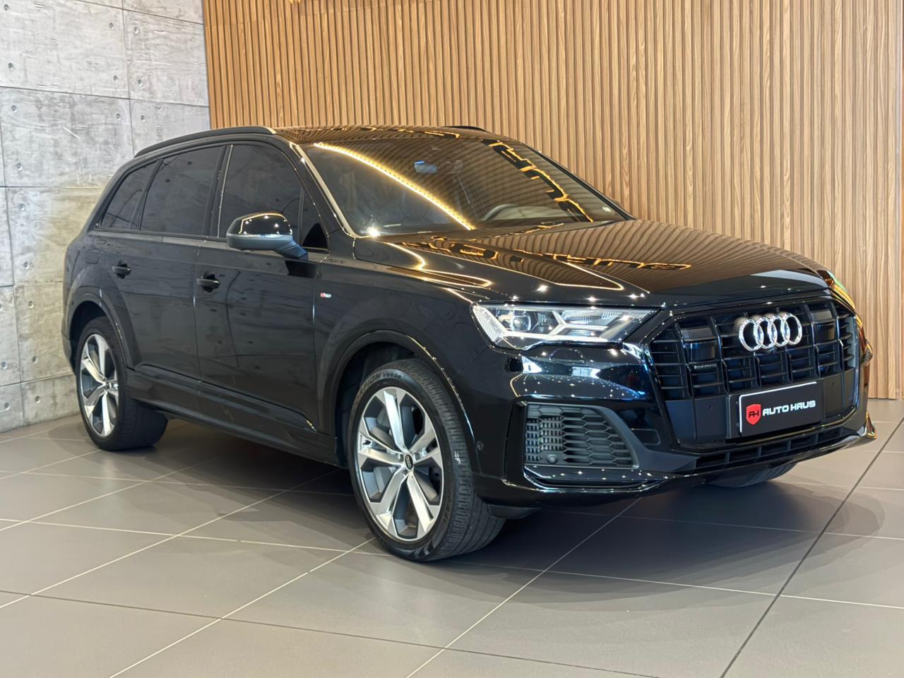 AUDI Q7 PERF.BLACK HIBRIDO 2022 - foto 2