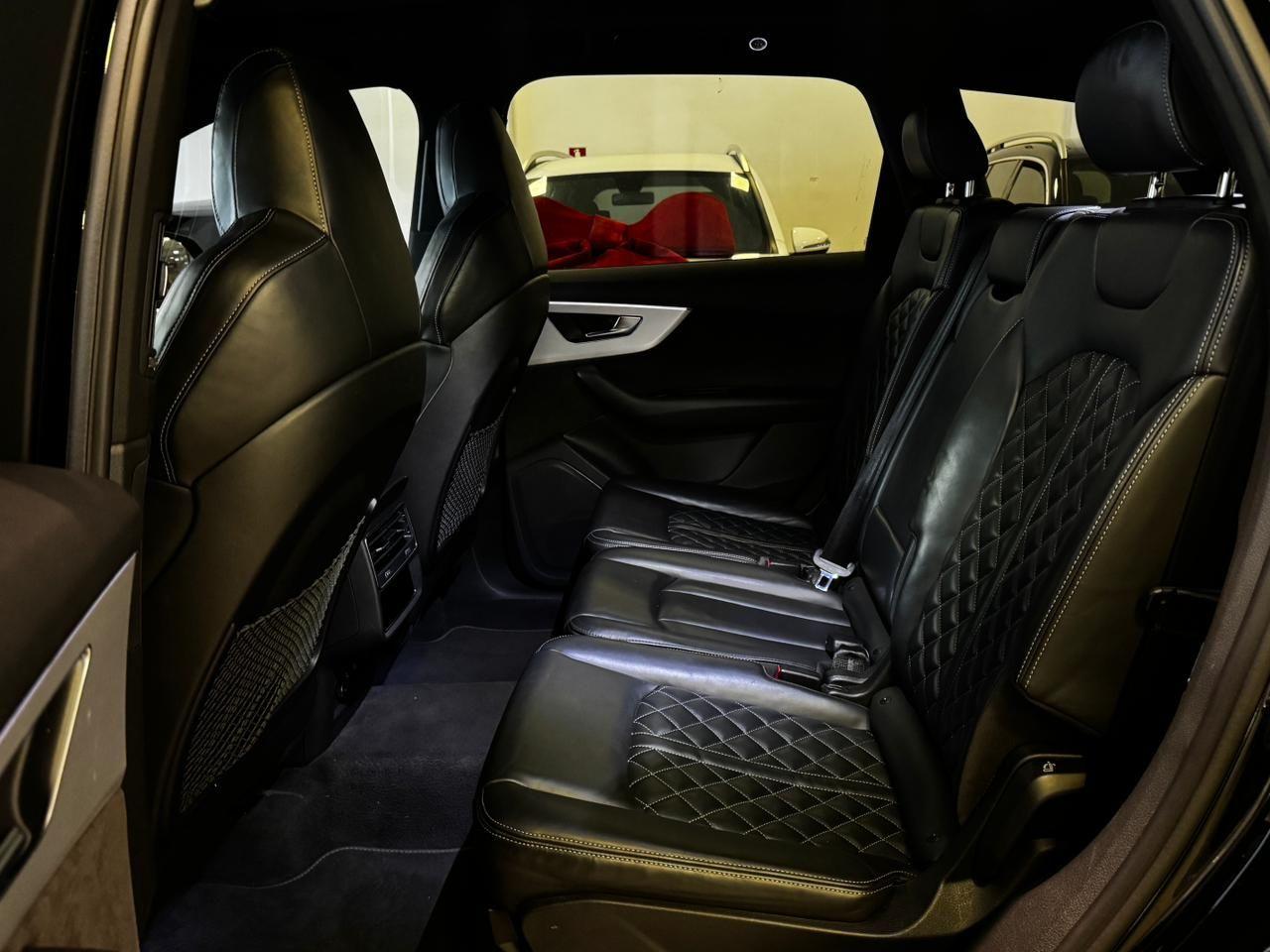 AUDI Q7 PERF.BLACK HIBRIDO 2022 - foto 17