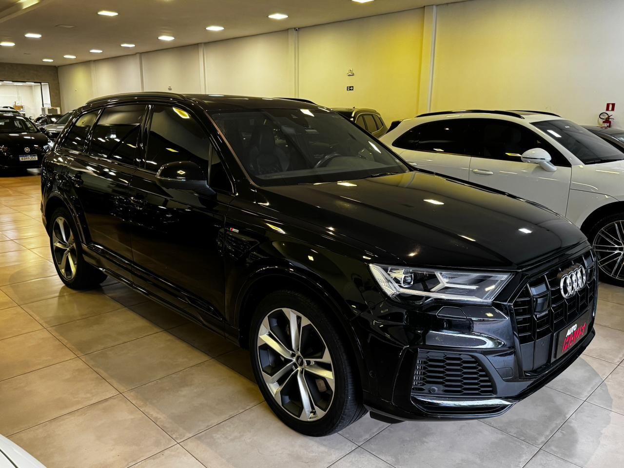 AUDI Q7 PERF.BLACK HIBRIDO 2022 - foto 1