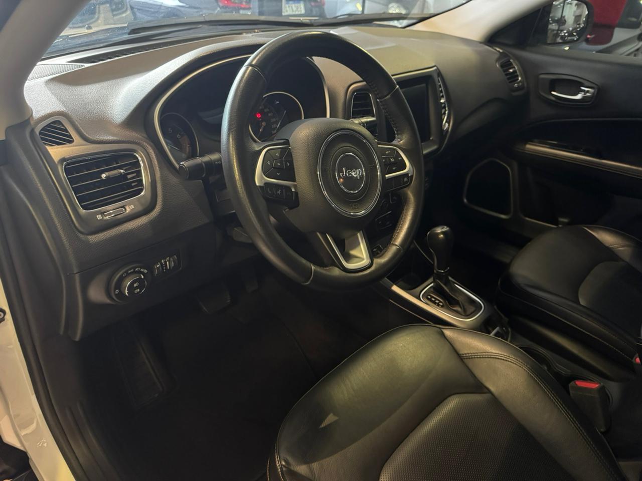 JEEP COMPASS LONGITUDE F 2021 - foto 9