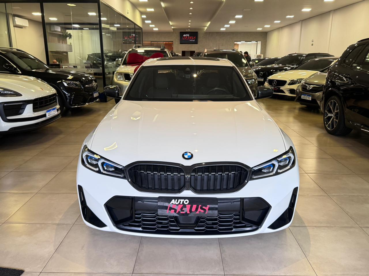 BMW 320I M 10TH ANNIVERSARY EDITION 2025 - foto 6