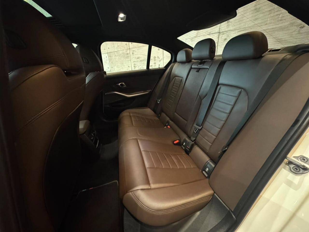 BMW 320I M 10TH ANNIVERSARY EDITION 2025 - foto 16