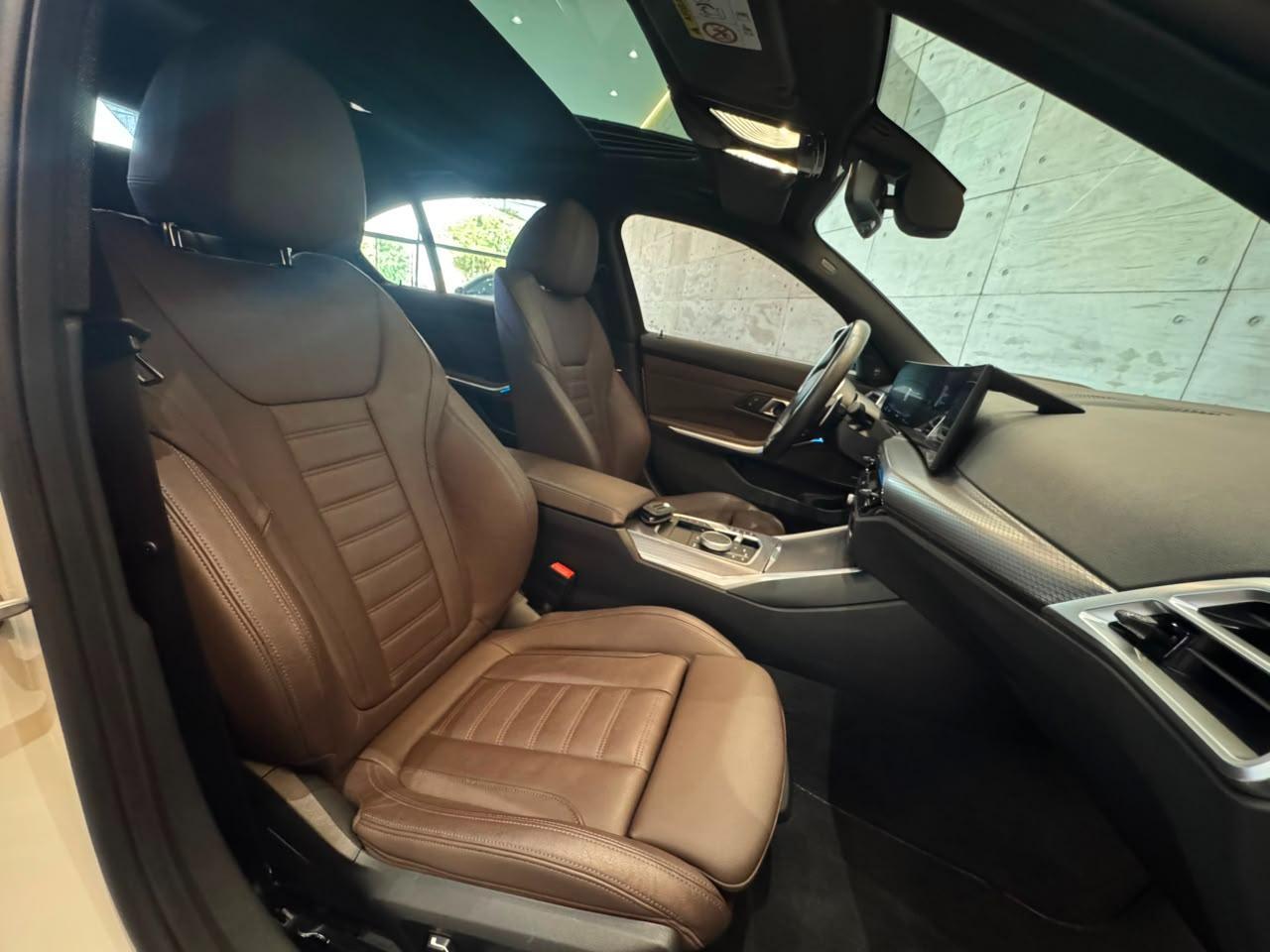 BMW 320I M 10TH ANNIVERSARY EDITION 2025 - foto 18