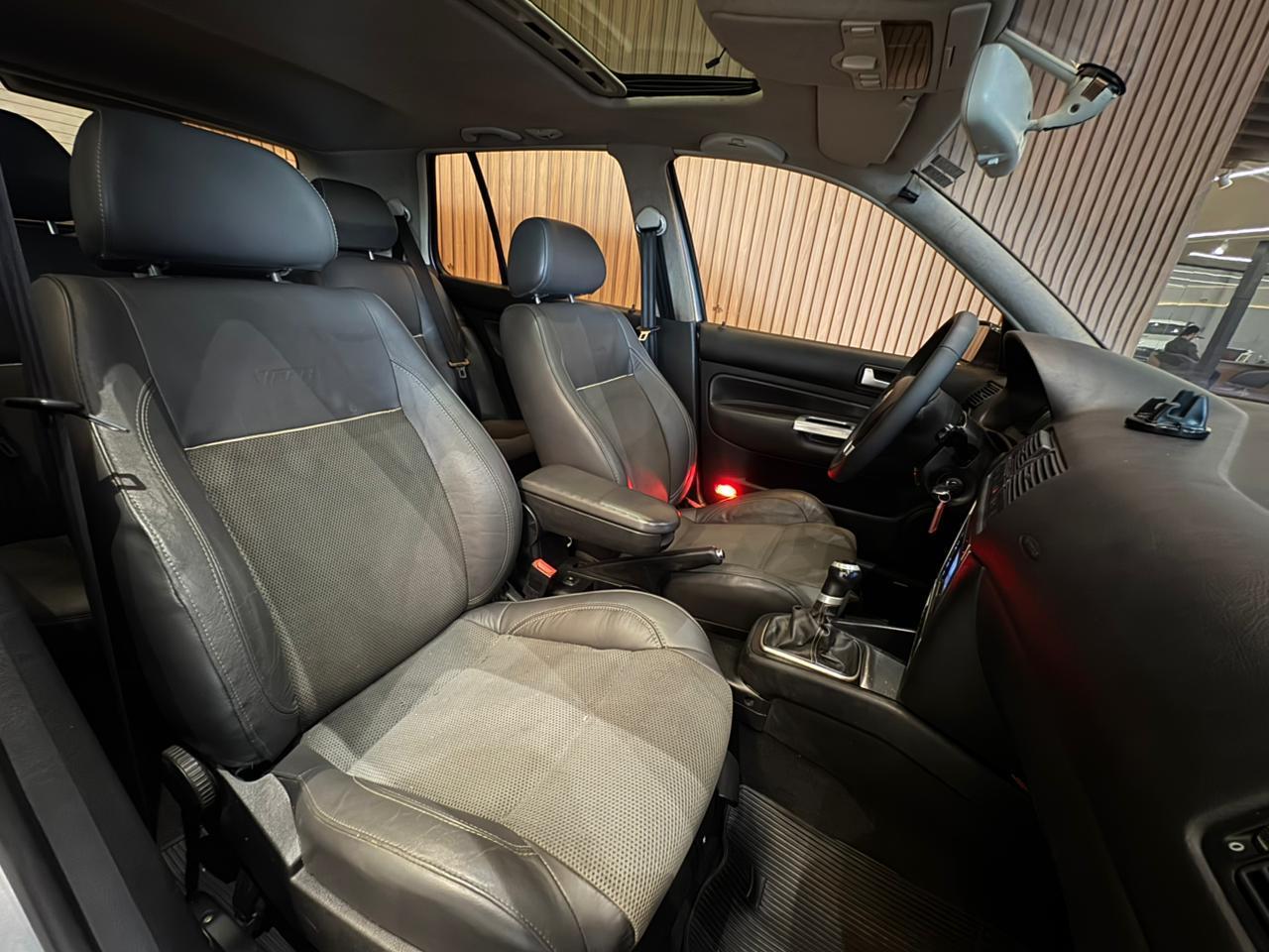 VOLKSWAGEN GOLF 1.6 TECH 2009 - foto 14