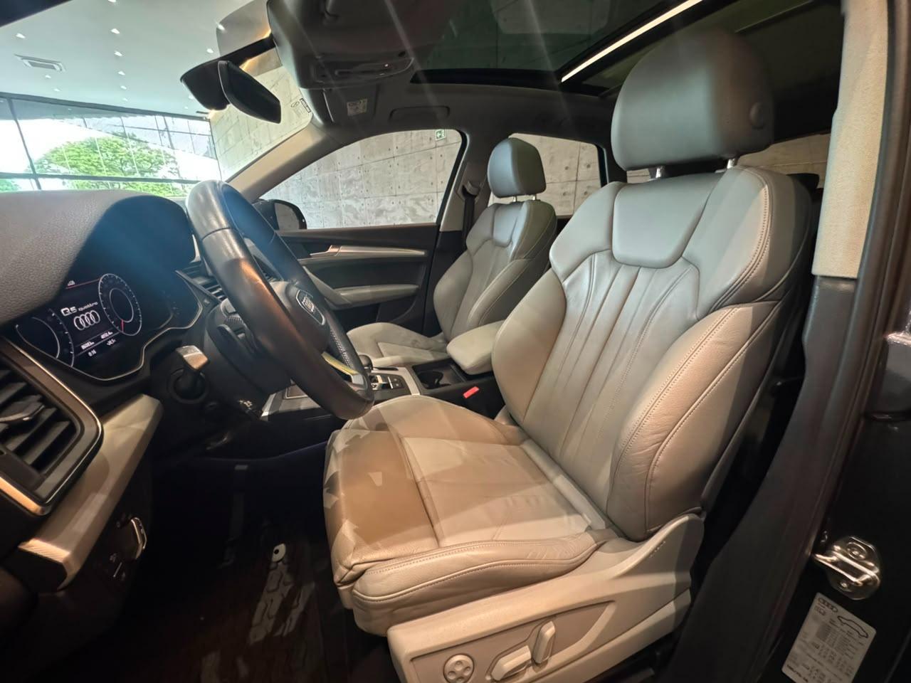 AUDI Q5 2.0 PRESTIGE PLUS TFSI 2020 - foto 14