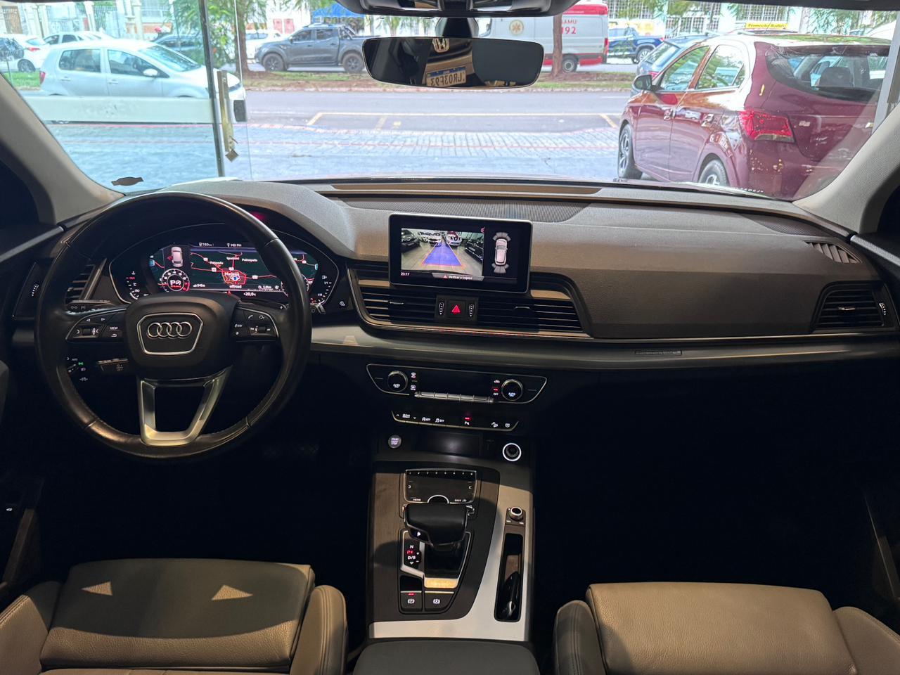 AUDI Q5 2.0 PRESTIGE PLUS TFSI 2020 - foto 9