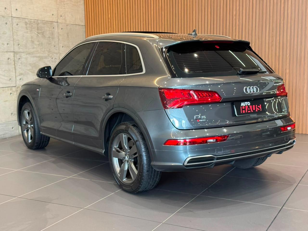 AUDI Q5 2.0 PRESTIGE PLUS TFSI 2020 - foto 4