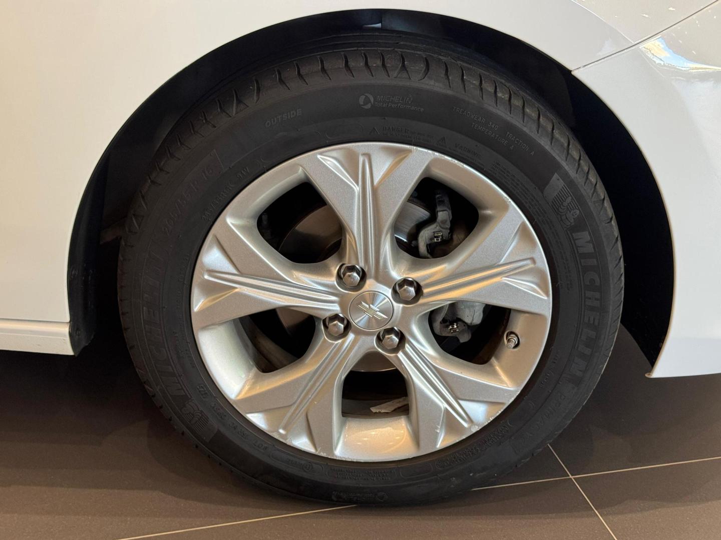 CHEVROLET ONIX 10TAT PR1 2022 - foto 15