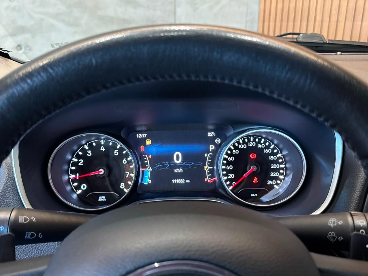 JEEP COMPASS LONGITUDE F 2021 - foto 14
