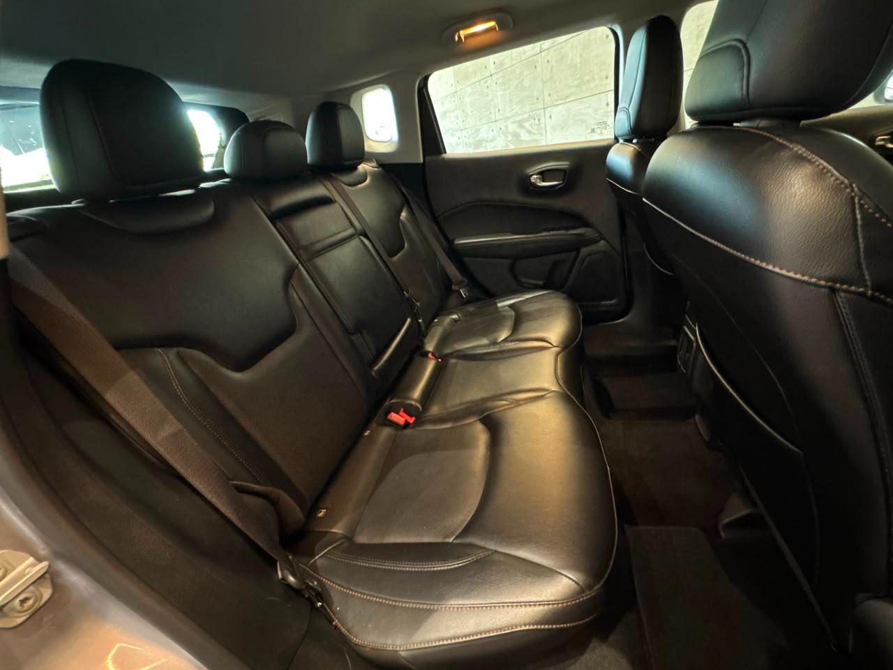 JEEP COMPASS LONGITUDE F 2021 - foto 12
