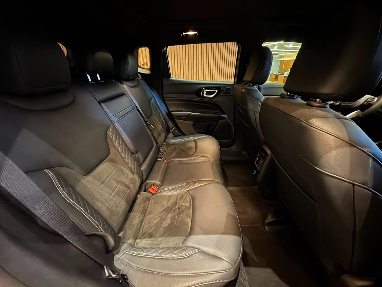 JEEP COMPASS BLACKHAWK 2025 - foto 12