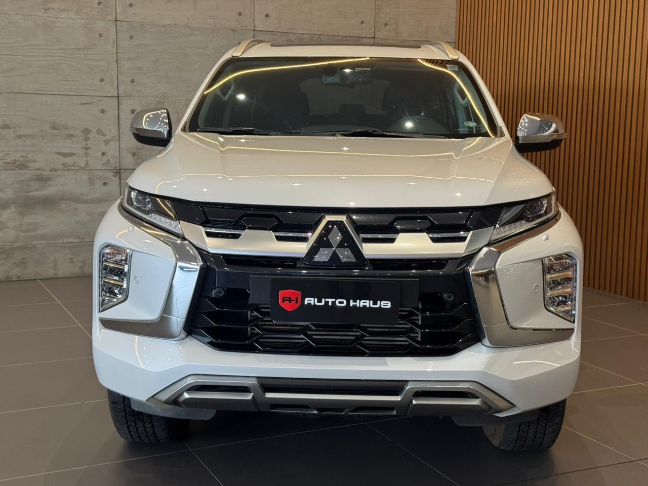 MITSUBISHI MMC PAJERO SPORT HPE S 2025 - foto 2