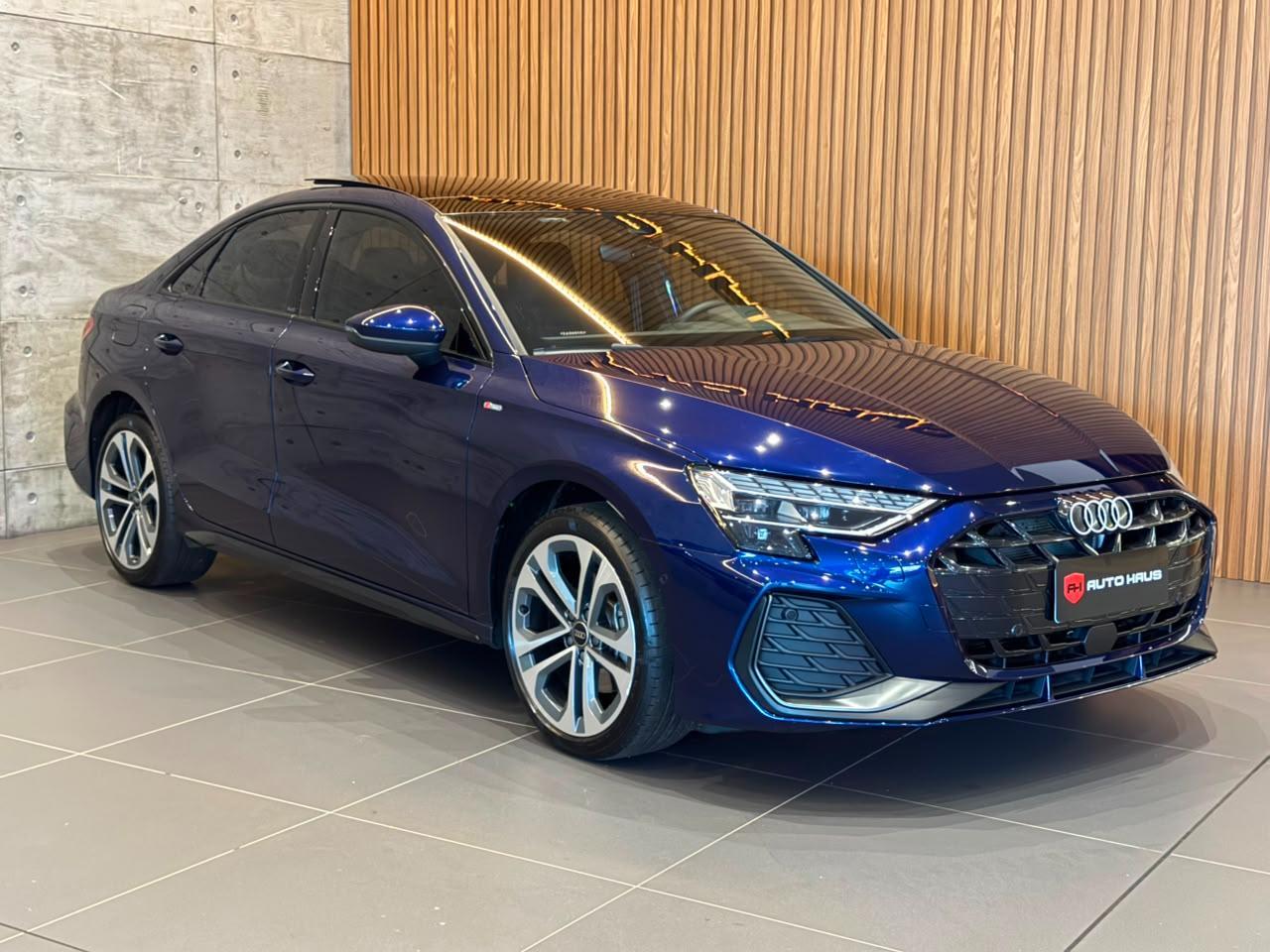 AUDI A3 SEDAN PERFORMANCE 2.0 TFSI S-TRONIC 2025 - foto 3
