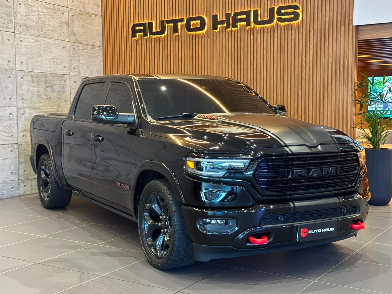 RAM 1500 LIMITED HEMI 2023 - foto 1
