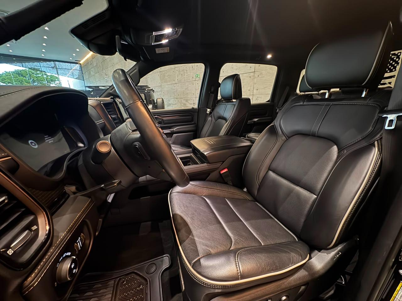RAM 1500 LIMITED HEMI 2023 - foto 12