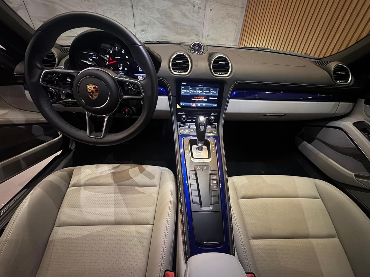 PORSCHE CAYMAN 2024 - foto 11