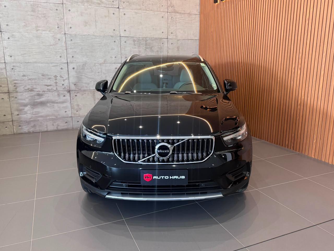 VOLVO XC40 INSC EXPRES 2022 - foto 2