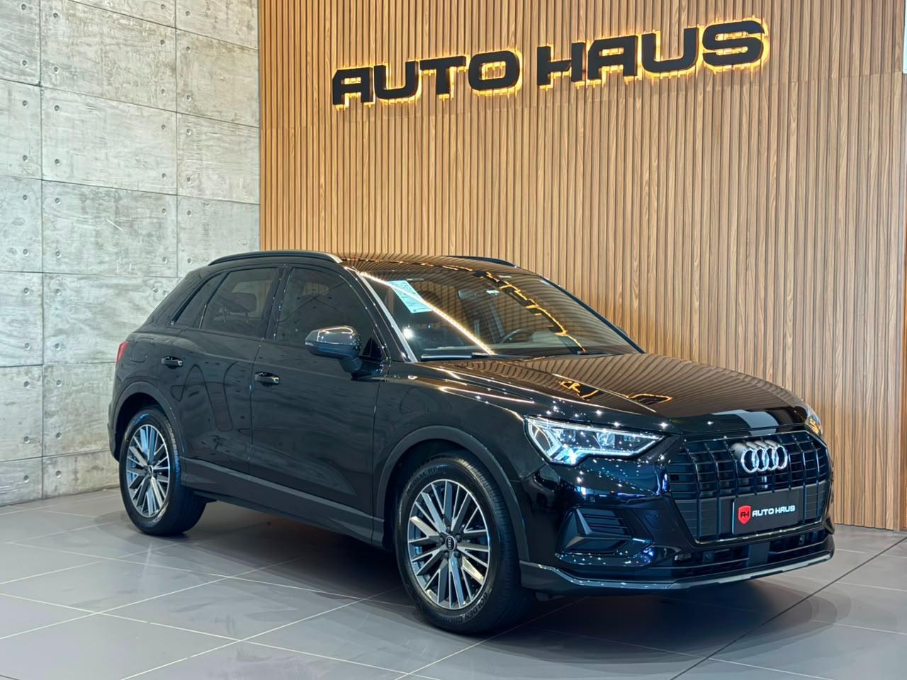 AUDI Q3 BLACK 1.4 TFSI S TRONIC 2022 - foto 1