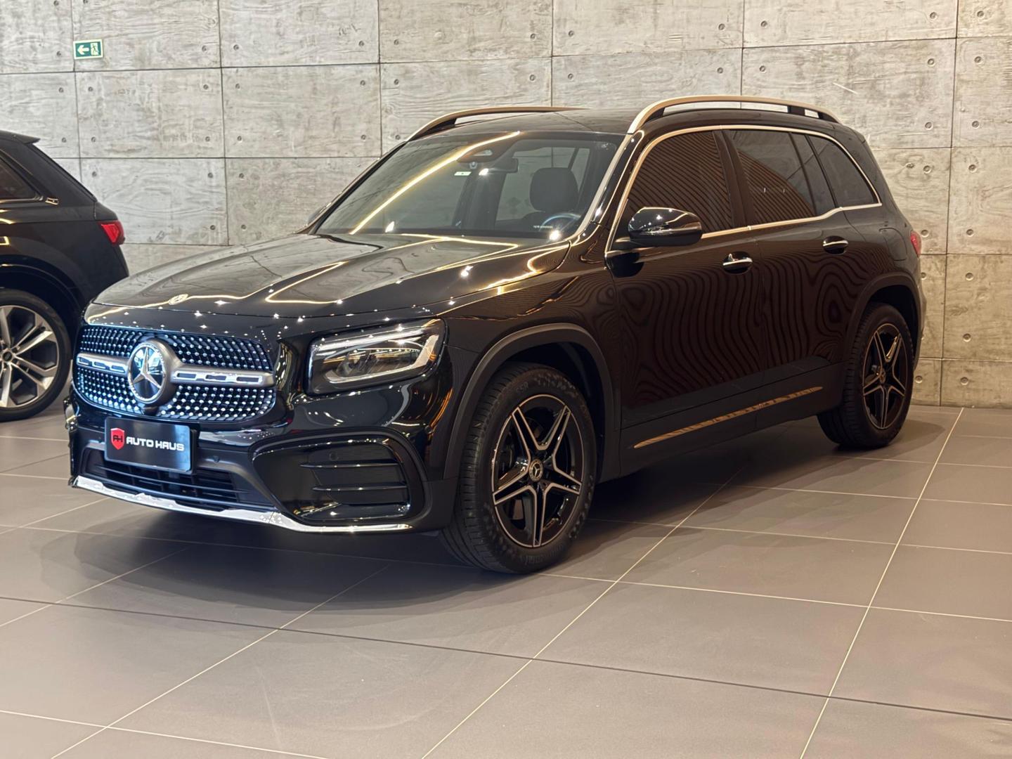 MERCEDES-BENZ GLB220 4M AMG L 2025 - foto 3