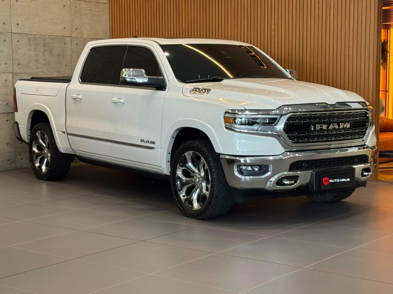 RAM 1500 LIMITED HEMI 2023 - foto 2