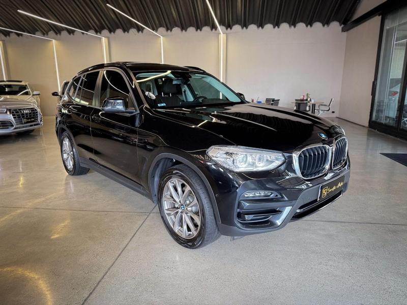 BMW X3 Xdrive 30e X Line Turbo Automático Hib - foto 3
