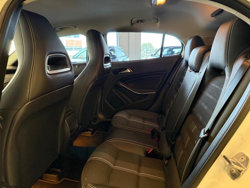Mercedes-Benz Classe GLA Advance 1.6 1.6 Tb 16V Flex Aut. - foto 15