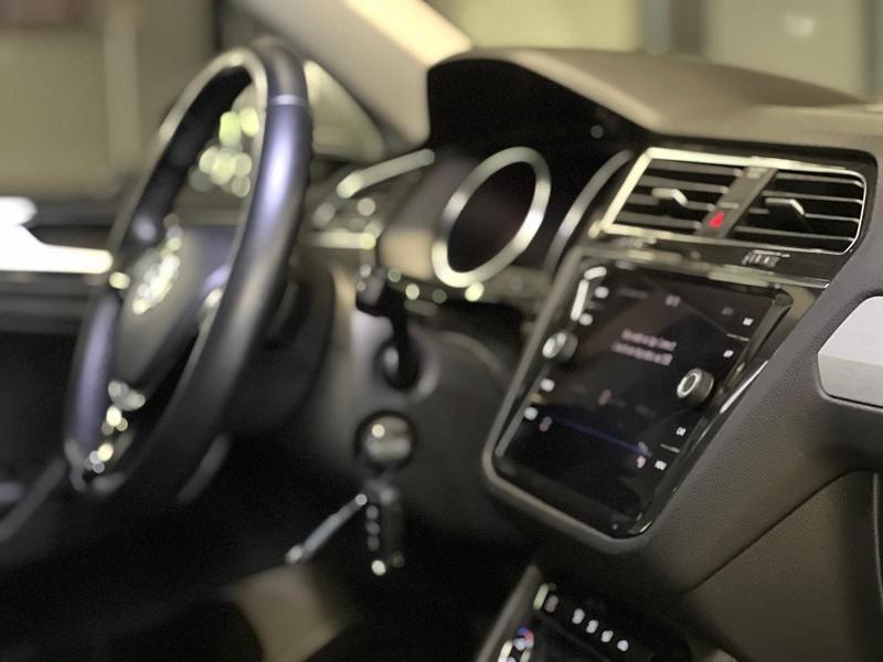 Volkswagen Tiguan 1.4 TSI Comfortline - foto 11