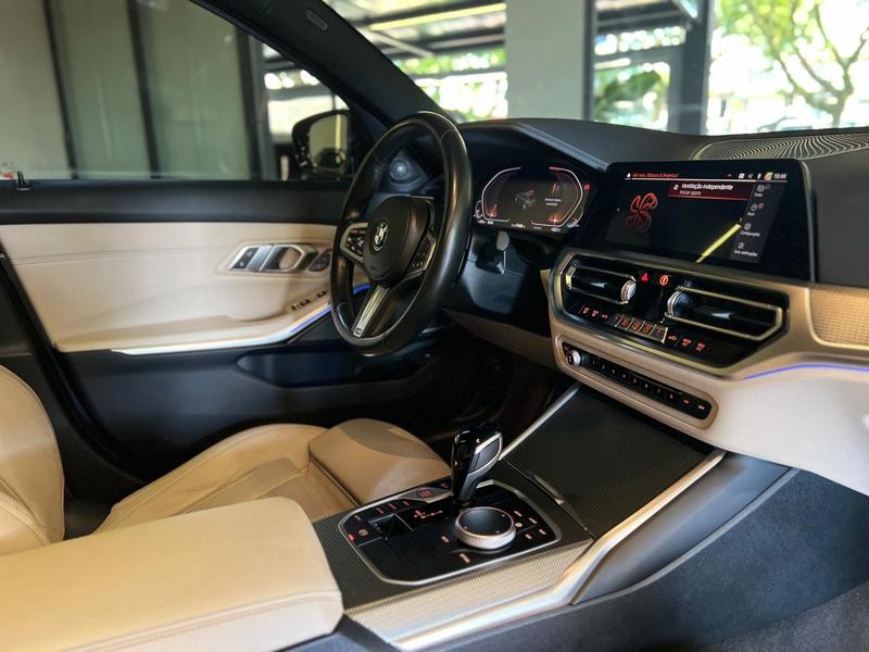 BMW 320i 2.0 16V Turbo M Sport - foto 18