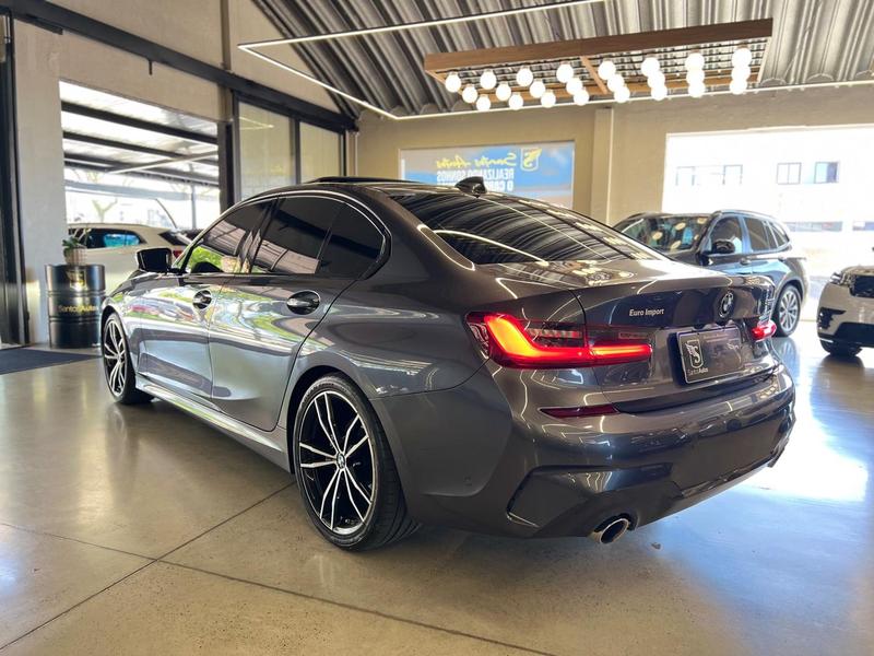 BMW 320i 2.0 16V Turbo M Sport - foto 6
