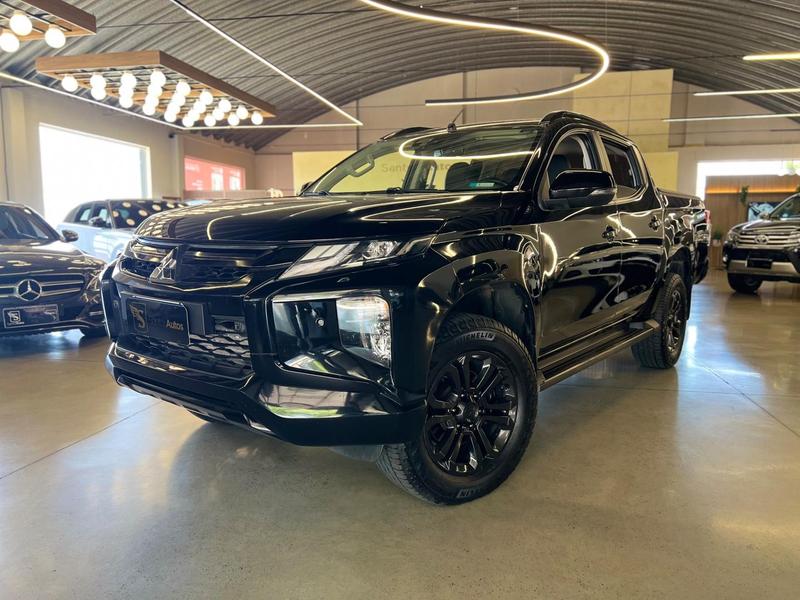 Mitsubishi Triton Sport 2022 à venda