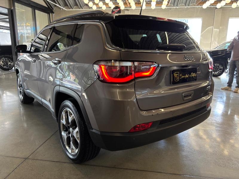 Jeep Compass Longitude 2.0 Flex Automático - foto 4