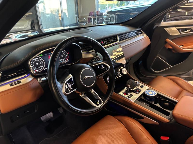Jaguar F Pace 3.0 R Dynamic Se Awd 340cv Automático - foto 11