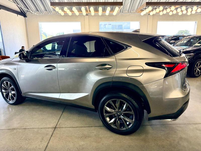 Lexus Nx 200t 2.0 F Sport 4X4 16V Turbo - foto 5